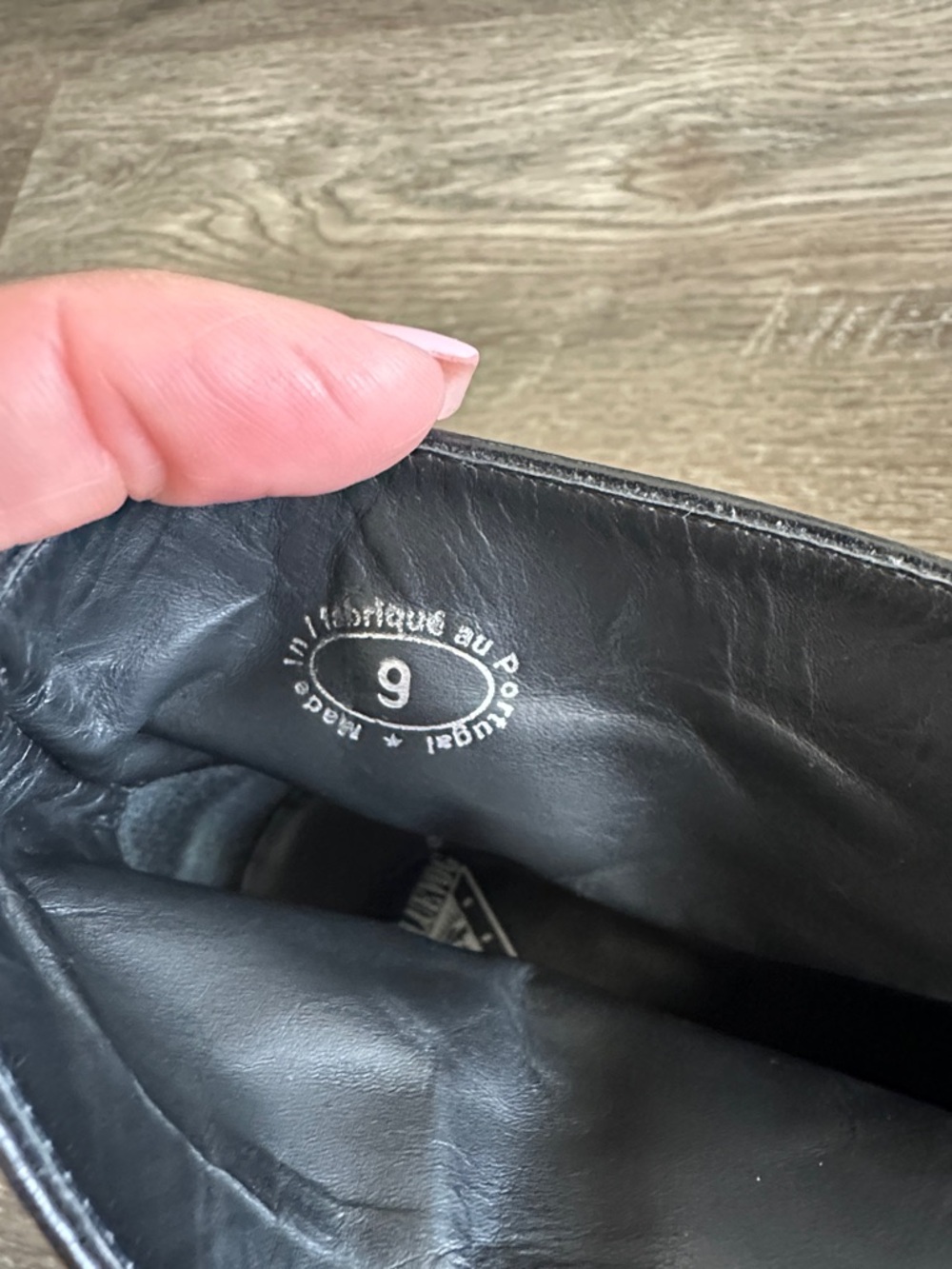 Rare John Fluevog Size 9 Pointed Lace-Up Black Patent Ankle Boots - - Picture 4 of 17